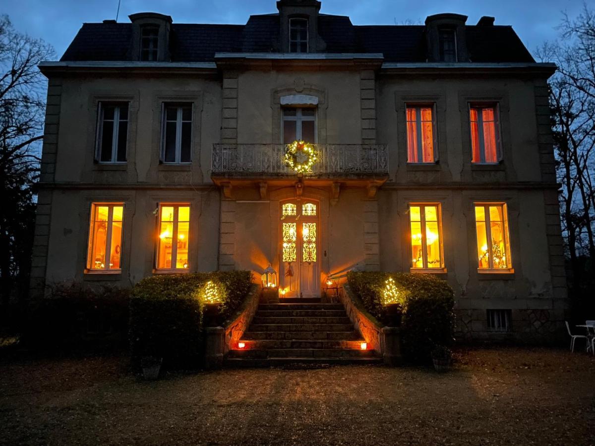 Chateau Du Grand Lucay Bourbon-l'Archambault Exterior photo